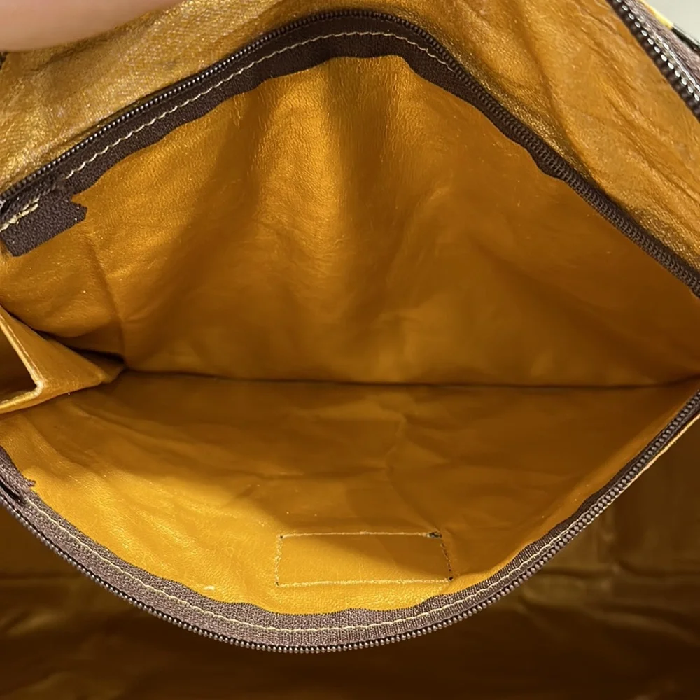 🔥Versace 2Way Travel Bag 🔥 - Picture 15 of 16